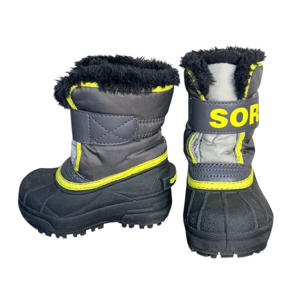Sorel Grey Neon Yellow Snow Commander Boots‎ Waterproof Faux Fur Kids Size 6